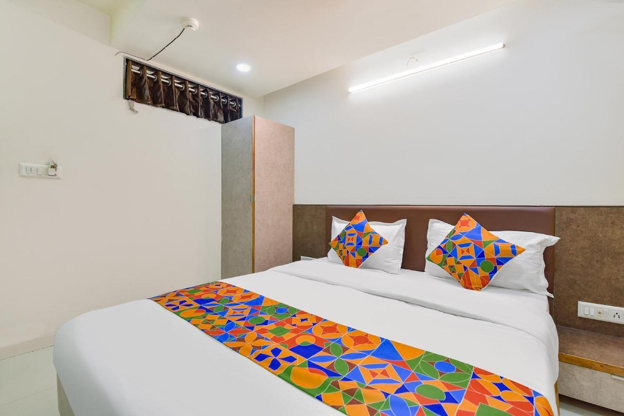 Fabhotel Crystal - Nr Odau Ring Road Ahmedabad Exterior photo